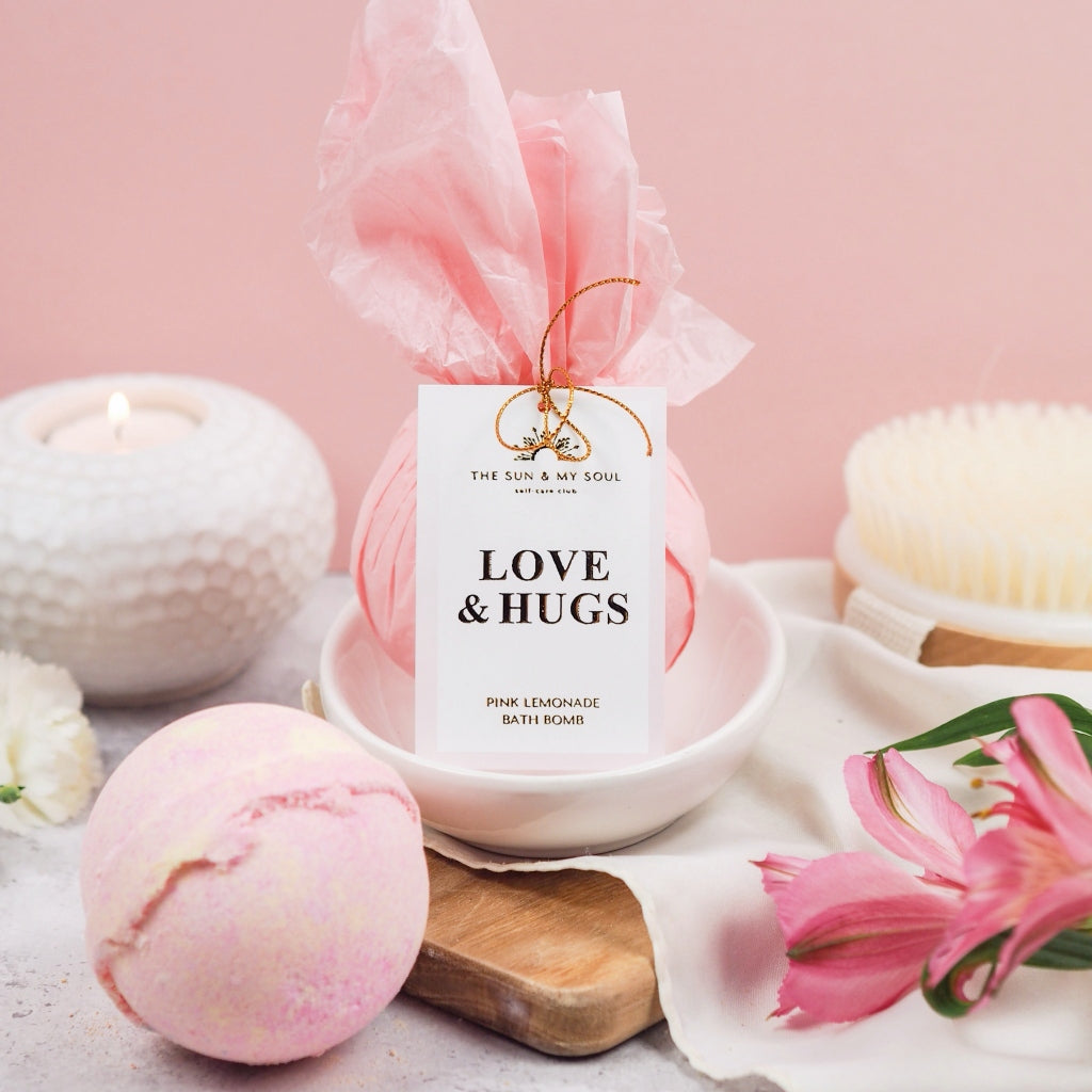 Love & Hugs Pink Lemonade Bath Bomb