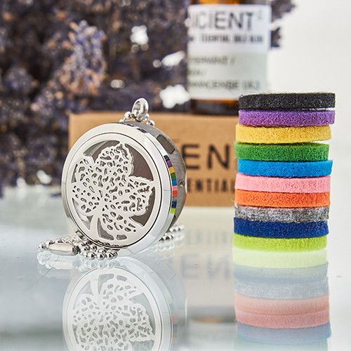 Leaf Aromatherapy Diffuser Necklace – 30mm