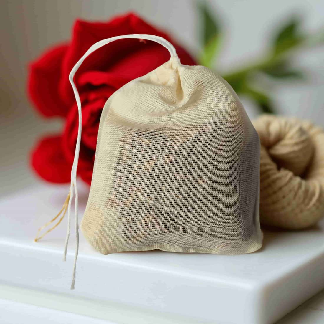 Smoky Rose Wardrobe Sachet with Mineral Salts